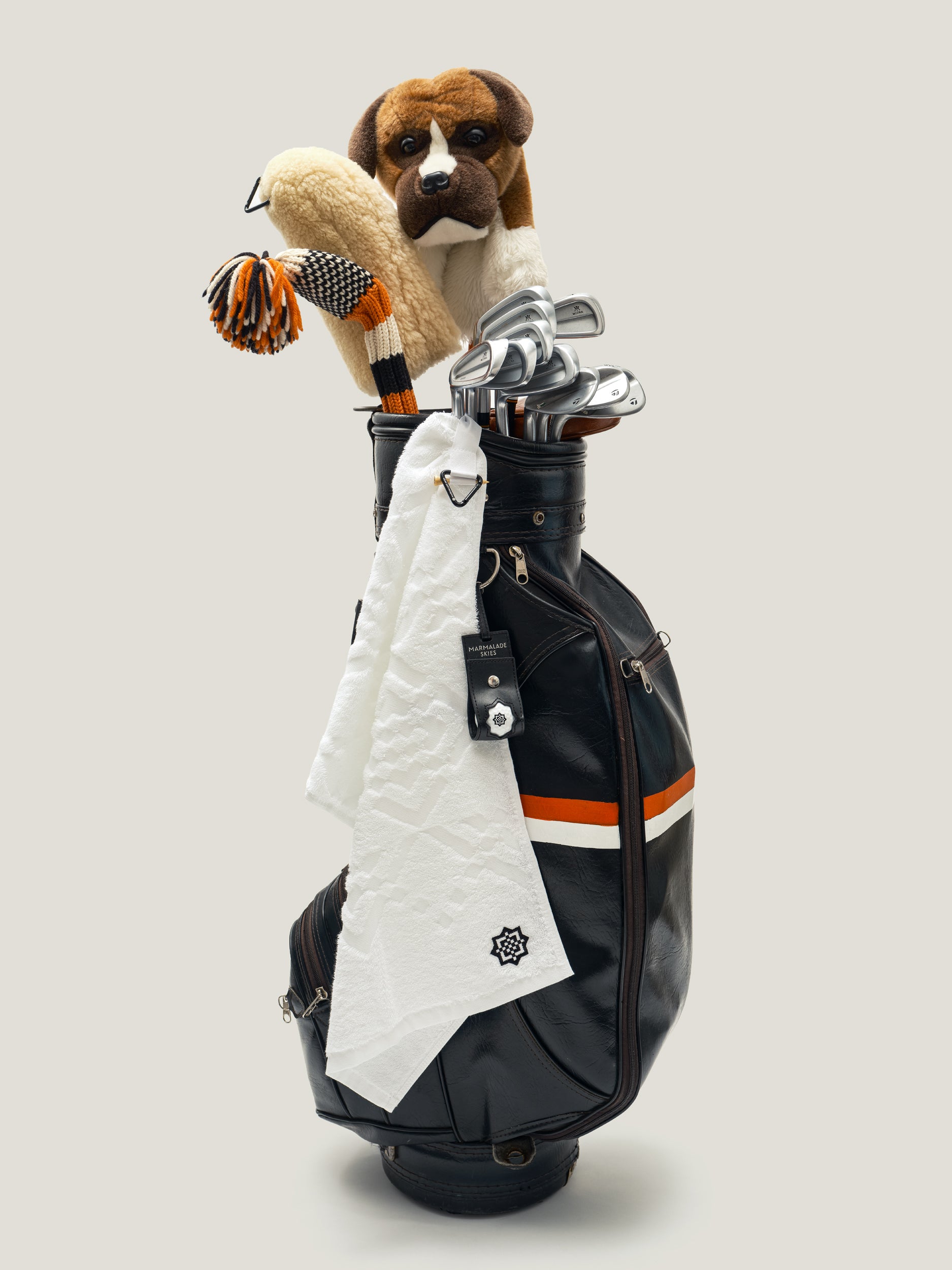 (WHITE) TERRY COTTON ARGYLE GOLF TOWEL